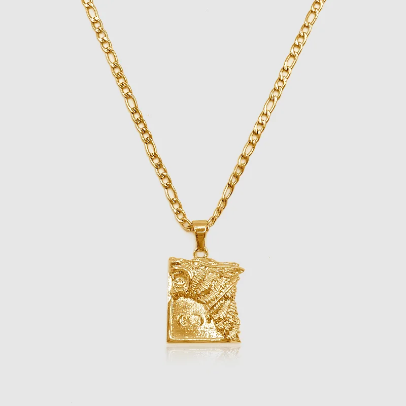 custom family nameplate necklace-Wolf Pendant (Gold)