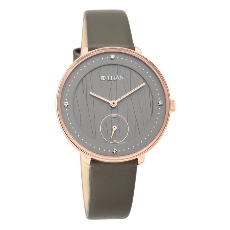 women’s watches with leather straps and gold-tone accents-Titan Workwear Black Dial Women Watch With Leather Strap