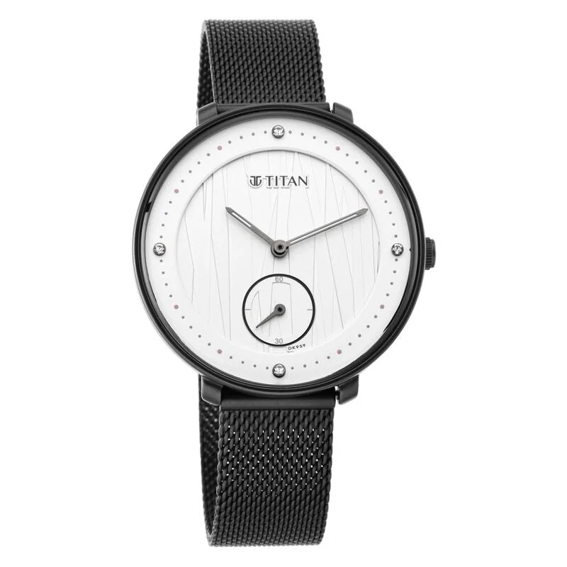 luxury watches with moon phase display for sophisticated style-Titan Workwear Black Dial Women Watch With Stainless Steel Strap