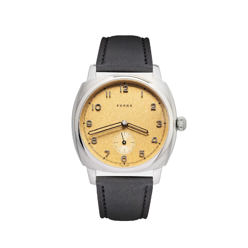 watches with stainless steel and ceramic bands for modern look-Fears Brunswick 38 Champagne