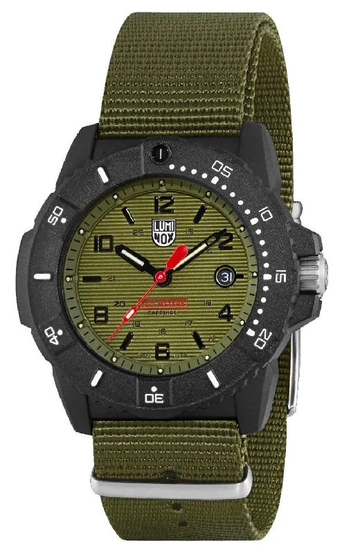 solar-powered watches with retro design for fashion-conscious individuals-Luminox Navy SEAL CARBONOX Green Dial Green NATO Strap Interchangeable Black Rubber Strap Date Divers Quartz Mens Watch XS.3617.SET