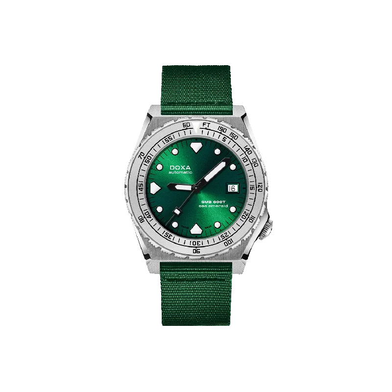 watches with large faces for easy-to-read dials-DOXA SUB 600T Sea Emerald